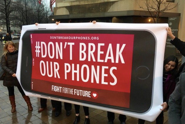 Dont-Break-Our-Phones-rally