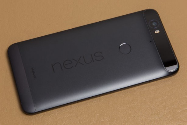 Google come Apple: vuole produrre direttamente gli smartphone Nexus
