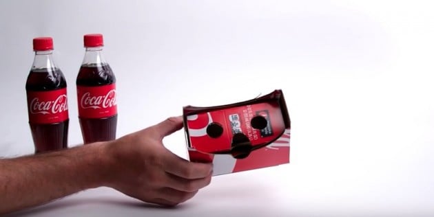 Il cartone della Coca-Cola si trasforma in un VR viewer per iPhone