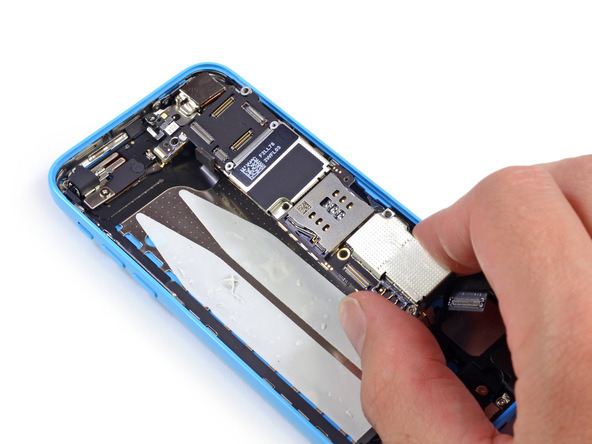 L’iPhone 5c del caso “San Bernardino” non sarebbe stato sbloccato dalla Cellebrite…