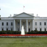 Apple vuole curare i suoi interessi anche a Washington