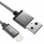 “Gli imperdibili”: caricabatteria da muro, custodia impermeabile, batteria portatile da 12000 mAh e tanto altro ancora