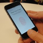 USA: giudice ordina ad una donna di sbloccare il suo iPhone con le impronte digitali