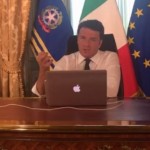Il Codacons denuncia Matteo Renzi per pubblicità occulta a favore di Apple