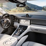 Porsche: supporto ad Apple CarPlay per le Panamera 2017