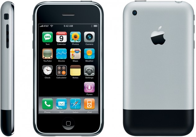 Nove anni fa iniziarono le vendite del primo iPhone