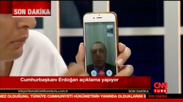 iPhone e FaceTime, la tecnologia che entrerà nei libri di storia