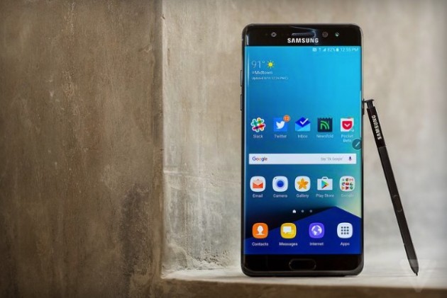 Samsung ritarda le spedizioni dei Galaxy Note 7 per seri problemi alle batterie