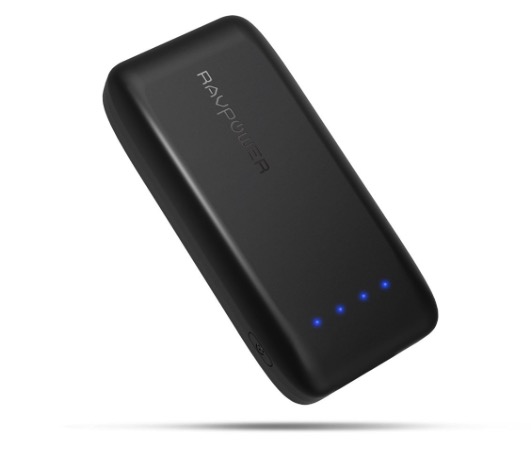 RAVPower presenta la batteria esterna da 6700 mAh leggera e portatile (con sconto per i nostri utenti!)