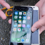 iPhone 7 contro Galaxy S7: chi resiste di più all’acqua?