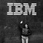 All’asta diversi indumenti appartenuti a Steve Jobs!