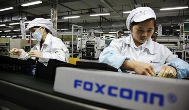I fornitori Apple non vogliono spostare la produzione dell’iPhone dalla Cina agli USA
