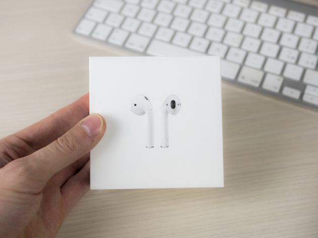 Apple AirPods: il nostro unboxing e la prima configurazione! – VIDEO