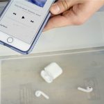 Le cuffie AirPods sopravvivono a cadute e acqua?