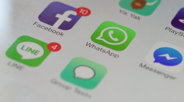 L’UE vuole multare Facebook per la condivisione dei dati da WhatsApp