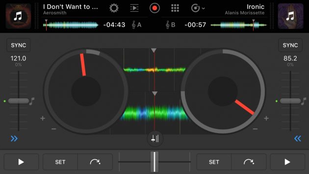 Una console da DJ su iPhone con “djay Pro” – Recensione