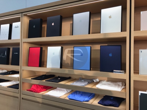 apple-cupertino-store4