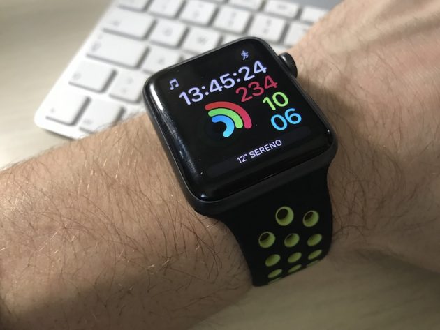 apple watch cinturino nike