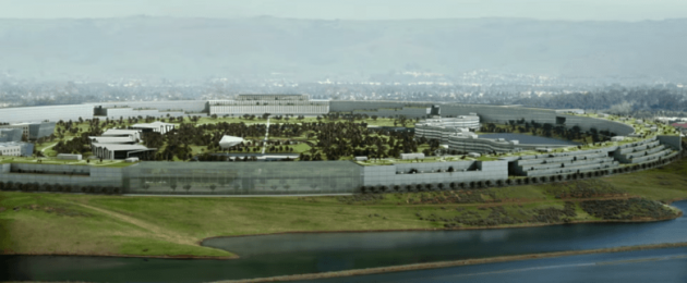 ‘The Circle’, il film con Tom Hanks che immagina una “Apple” malvagia