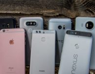Gli italiani navigano sempre più su smartphone e app