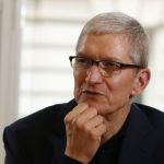 Tim Cook parla di tasse, realtà aumentata e intelligenza artificiale