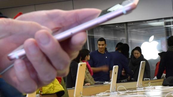 Nikkei conferma l’arrivo di un iPhone con schermo OLED da 5.8 pollici