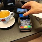 Pagamenti digitali, aumentano le transazioni via smartphone