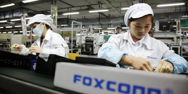 Foxconn frena sull’apertura di uno stabilimento negli USA