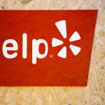 Yelp mette in evidenza i locali che offrono i WC per i transgender