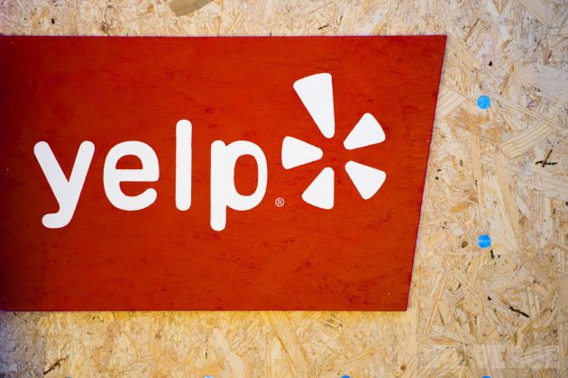 Yelp mette in evidenza i locali che offrono i WC per i transgender