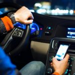 Usi il cellulare alla guida? Patente sospesa fino a tre mesi!