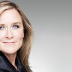 Angela Ahrendts e Bruce Sewell hanno venduto azioni Apple per milioni di dollari