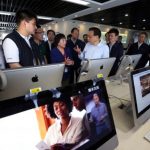 Il premier cinese vuole che Apple e Foxconn investano in Cina