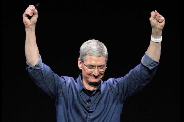 Apple Watch, Tim Cook sta testando un accessorio per misurare il glucosio nel sangue – Rumor
