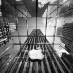 Q2 2017: venduti 50.8 milioni di iPhone, 53 miliardi di dollari di ricavi