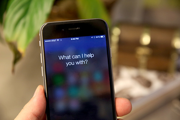 Privacy e carenza di personale stanno frenando Siri