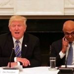 Tim Cook propone a Trump la programmazione delle app come materia obbligatoria nelle scuole