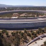 Lo spettacolare tramonto su Apple Park ripreso da un drone 4K