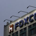 Foxconn pronta a realizzare tre impianti di produzione negli USA