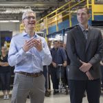 Tim Cook: “Apple ha un dovere morale verso gli Stati Uniti”
