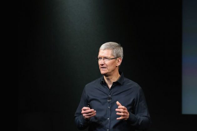 Tim Cook contro Trump: “250 dipendenti Apple sono Dreamers”