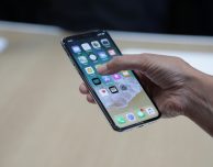 L’iPhone X costa meno di… caffè e cornetto!