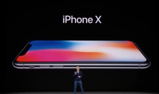 Come si pronuncia “iPhone X”?
