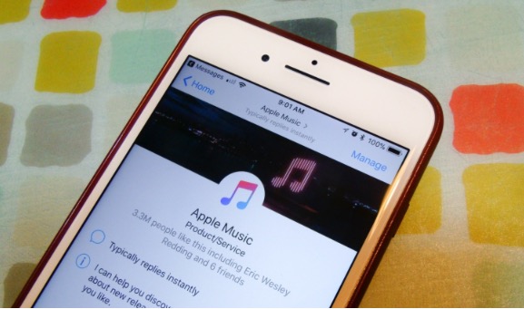 Apple Music è ora disponibile su Facebook Messenger