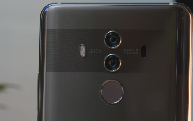 Guarda la recensione di Huawei Mate 10 Pro su TEEECH!