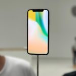 Guardate queste foto inedite di iPhone X nel silenzio dello Steve Jobs Theater!