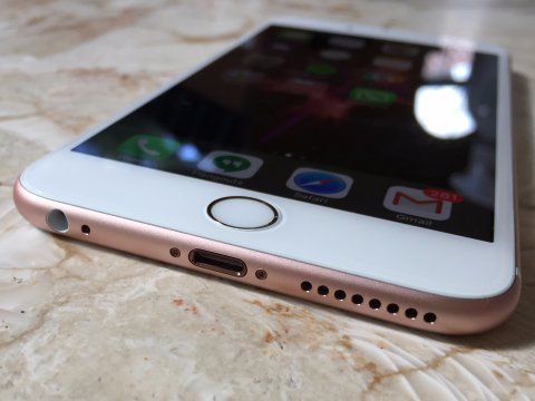 Sempre più smartphone senza jack audio da 3.5mm, Apple aveva ragione?