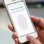 Giudice USA: la polizia può obbligare un sospettato a sbloccare l’iPhone con il Touch ID