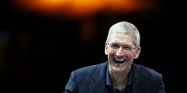 Tim Cook smentisce le voci su un visore AR targato Apple