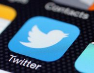 Twitter lancia le funzioni “Save for Later” e “Happening Now”, insieme al supporto per le nuove emoji di iOS 11.